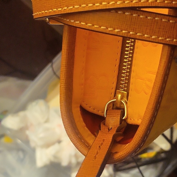 Dooney & bourke yellow or mustard color - Picture 8 of 15